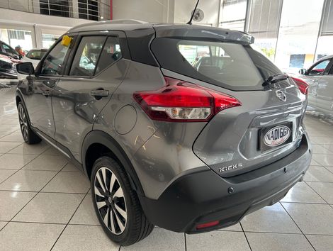 Nissan KICKS SV 1.6 16V FlexStar 5p Aut.