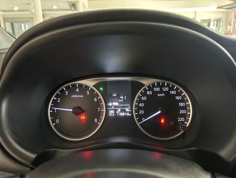 Nissan KICKS SV 1.6 16V FlexStar 5p Aut.
