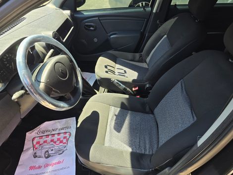 Renault LOGAN Authentique Hi-Flex 1.6 8V 4p