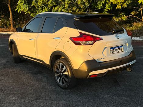 Nissan KICKS SL 1.6 16V FlexStar 5p Aut.