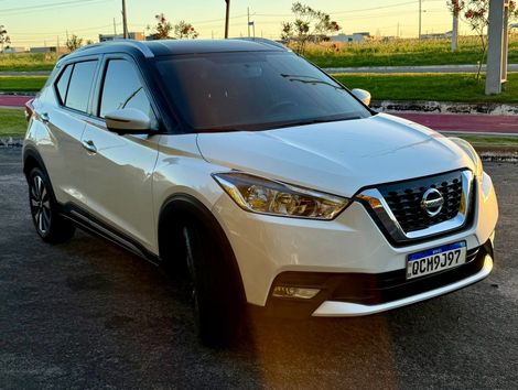 Nissan KICKS SL 1.6 16V FlexStar 5p Aut.