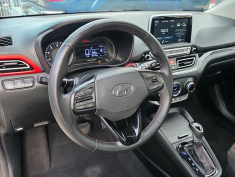 Hyundai HB20X Diamond 1.6 Flex 16V Aut.