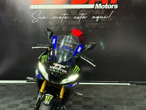 YAMAHA YZF R-3 321/ABS