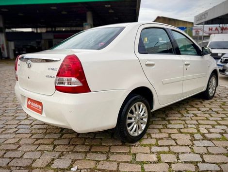 Toyota ETIOS XLS Sedan 1.5 Flex 16V 4p Mec.