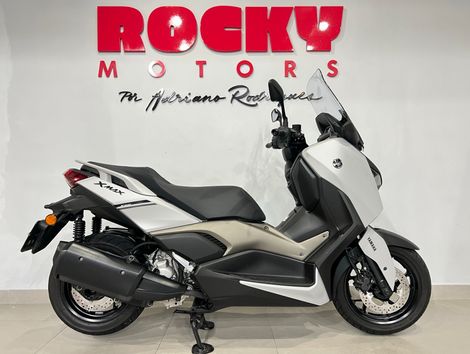YAMAHA XMAX 250 CONNECTED 