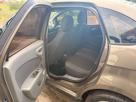 Fiat Grand Siena ESSENCE ITALIA 1.6 Flex 16V