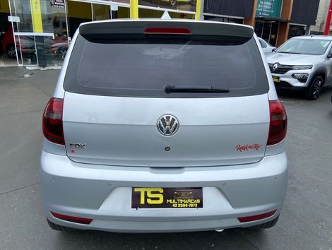 VolksWagen Fox Rock in Rio 1.6 Mi Total Flex 8V 5p