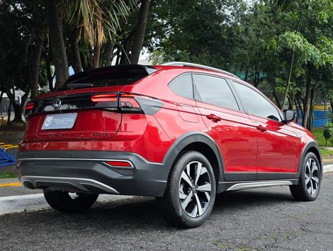 VolksWagen Nivus Highline 1.0 200 TSI Flex Aut.