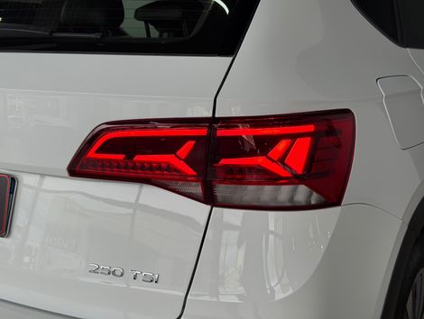 VolksWagen TAOS Highline 1.4 250 TSI Flex Aut.