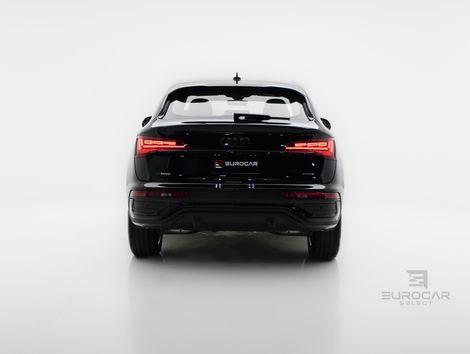 Audi Q5 SB P Black. 2.0 TFSIe S.Tr. Qt (Hib.)