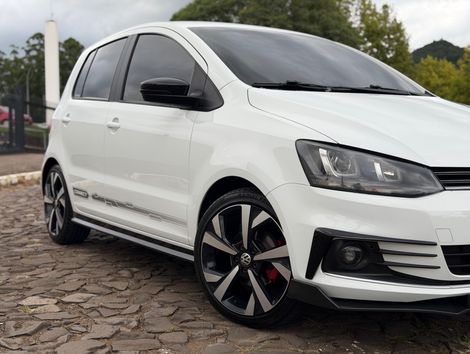 VolksWagen Fox Connect 1.6 Flex 8V 5p