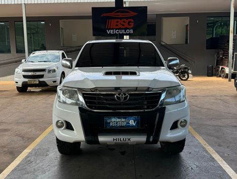 Toyota Hilux CD D4-D 4x4 3.0 TDI Dies. Mec.