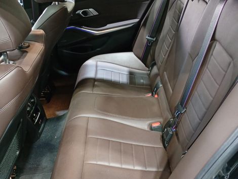 BMW 320iA 2.0 TB M Sport A.Flex/M.Sport 4p