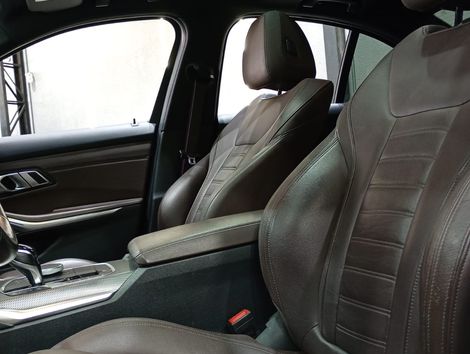 BMW 320iA 2.0 TB M Sport A.Flex/M.Sport 4p