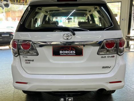 Toyota Hilux SW4 SRV 4x4 4.0 V6 24V Aut.