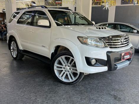 Toyota Hilux SW4 SRV 4x4 4.0 V6 24V Aut.