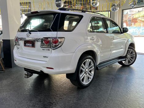 Toyota Hilux SW4 SRV 4x4 4.0 V6 24V Aut.