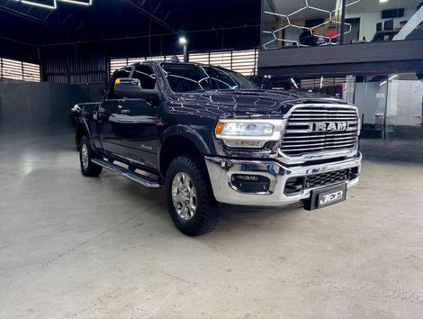 RAM 3500 LARAMIE 6.7 TB CD 4x4 Diesel