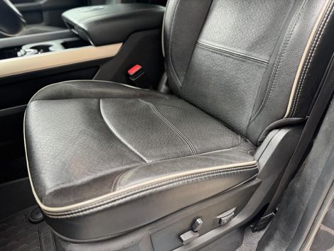 RAM 3500 LARAMIE 6.7 TB CD 4x4 Diesel