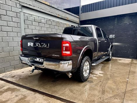 RAM 3500 LARAMIE 6.7 TB CD 4x4 Diesel
