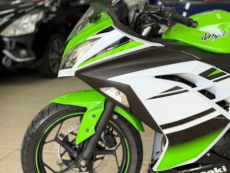 KAWASAKI NINJA 300