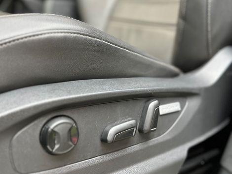 VolksWagen AMAROK Highline CD 3.0 4x4 TB Dies. Aut.