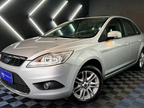 Ford Focus Ghia Sed. 2.0 16V/2.0 16V Flex Aut