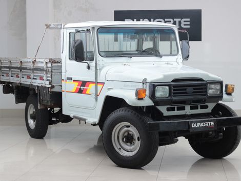 Toyota BANDEIRANTES