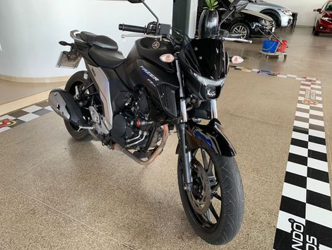 YAMAHA FZ25 250 FAZER CAPITÃ MARVEL FLEX