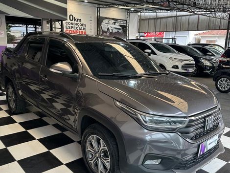 Fiat Strada Volcano 1.3 Flex 8V CD