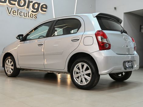Toyota ETIOS X Plus 1.5 Flex 16V 5p Aut.