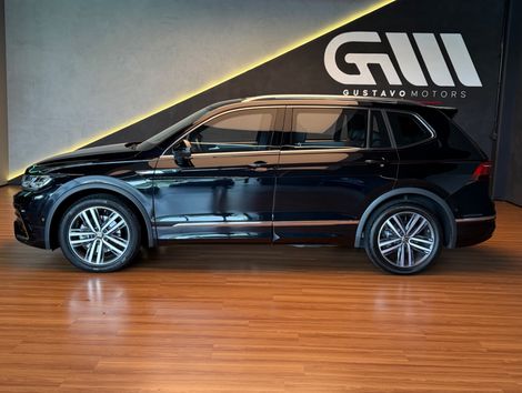 VolksWagen TIGUAN Allspac R-Line 300 TSI 2.0 