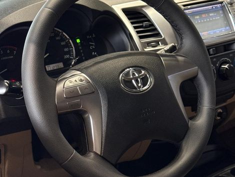 Toyota Hilux SW4 SR 4x2 2.7/ 2.7 Flex 16V Aut.