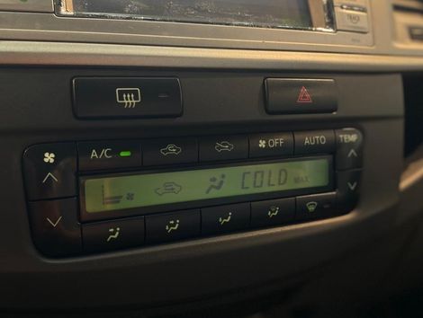 Toyota Hilux CD SRV 4x4 2.7 Flex 16V Aut.