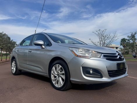Citroën C4 LOUNGE Tendance 2.0 Flex 4p Aut.