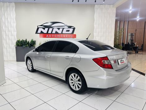 Honda Civic Sedan LXS 1.8/1.8 Flex 16V Aut. 4p