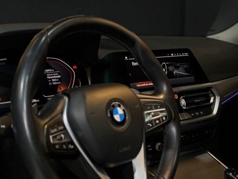 BMW 320i