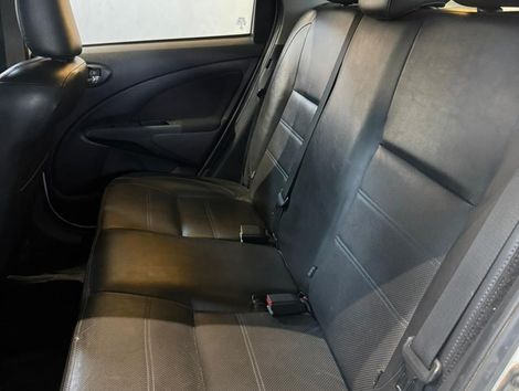 Toyota ETIOS PLATINUM Sed. 1.5 Flex 16V 4p Aut.