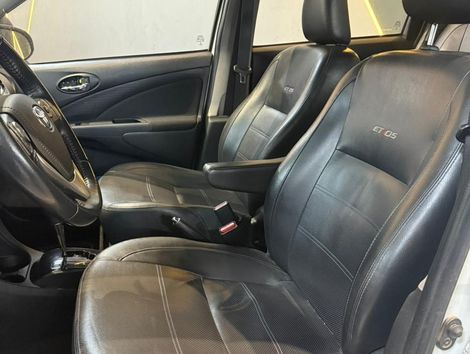 Toyota ETIOS PLATINUM Sed. 1.5 Flex 16V 4p Aut.