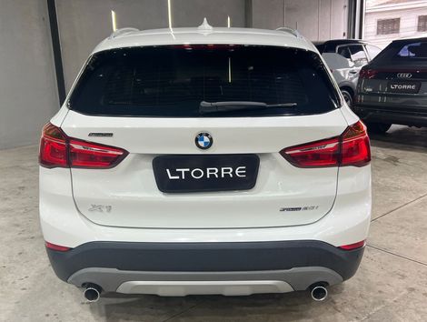 BMW X1 SDRIVE 20i X-Line 2.0 TB Active Flex