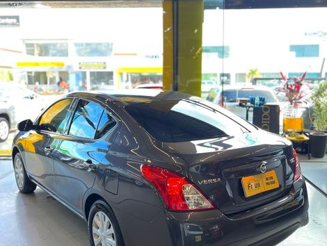 Nissan VERSA S 1.6 16V FlexStart 4p Mec.