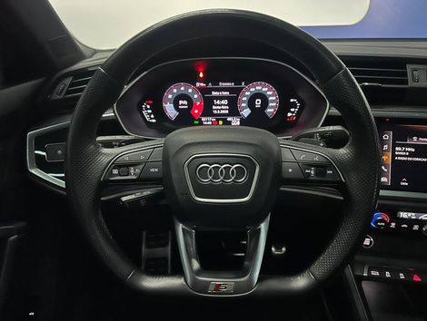 Audi Q3 SPB Perf. Black 2.0 TFSI Tipt. Quat.