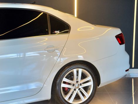 VolksWagen JETTA Highline 2.0 TSI 16V 4p Tiptronic