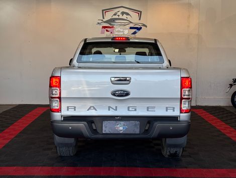 Ford Ranger XLS 2.2 4x4 CD Diesel Mec.