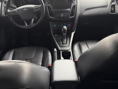 Ford Focus 2.0 16V/SE/SE Plus Flex 5p Aut.