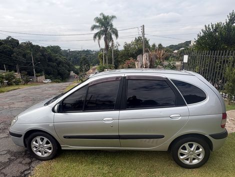 Renault Scénic Hi-Flex/Express. Hi-Flex 1.6 16V