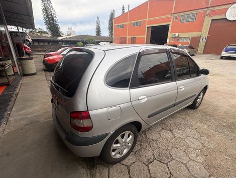 Renault Scénic Hi-Flex/Express. Hi-Flex 1.6 16V