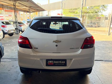 Chevrolet ONIX HATCH LTZ 1.4 8V FlexPower 5p Aut.