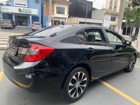 Honda Civic Sedan LXR 2.0 Flexone 16V Aut. 4p