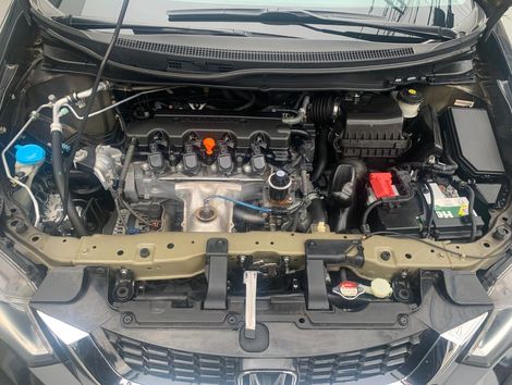 Honda Civic Sedan LXR 2.0 Flexone 16V Aut. 4p